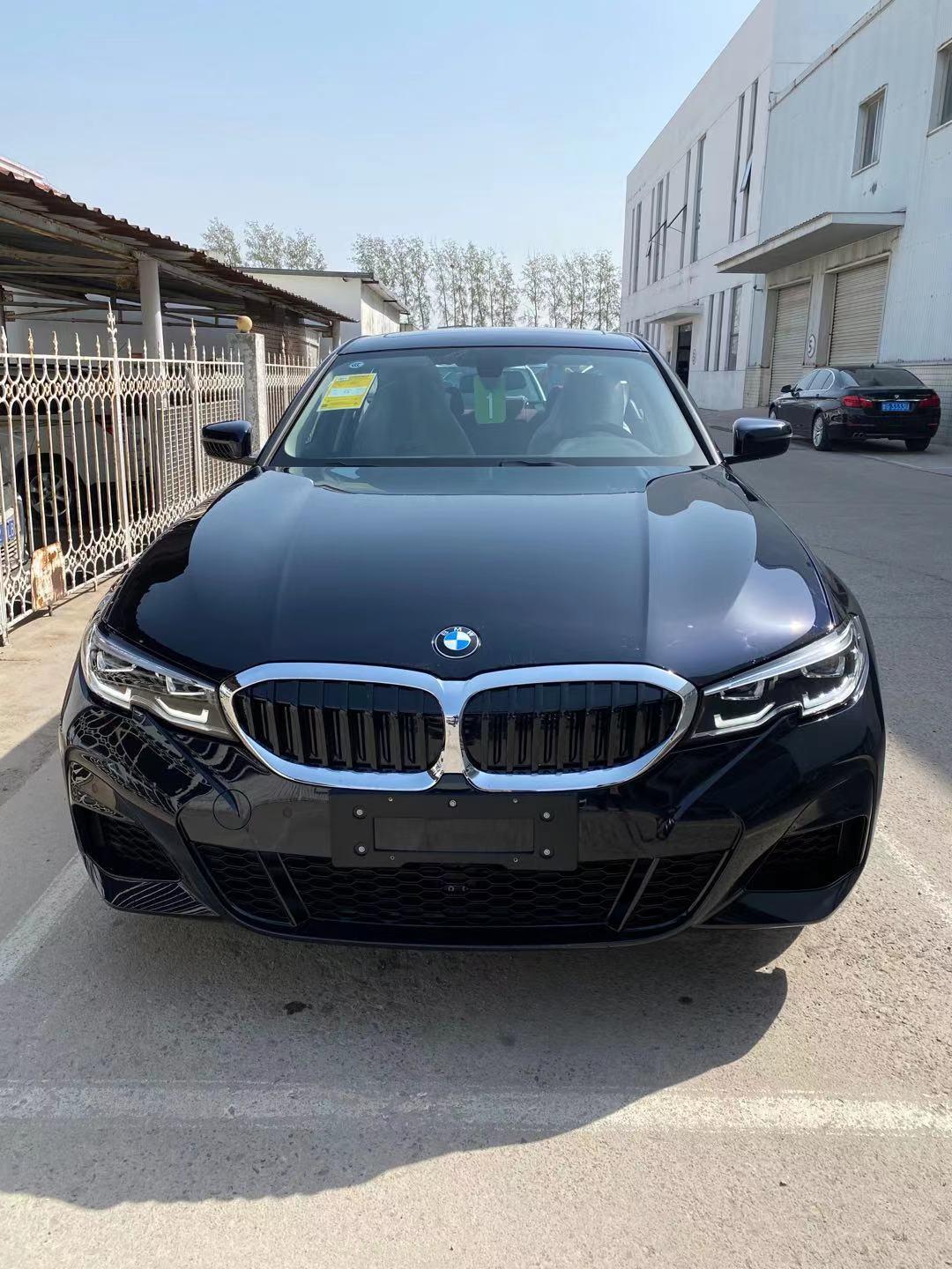 BMW 320，经典与创新的完美结合